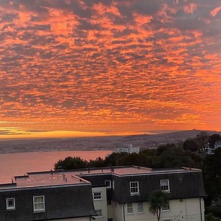 Number 7 Torquay Stunning Sea Views Apartment Exterior photo