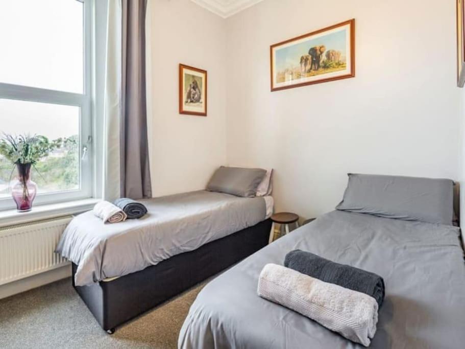 Number 7 Torquay Stunning Sea Views Apartment Exterior photo